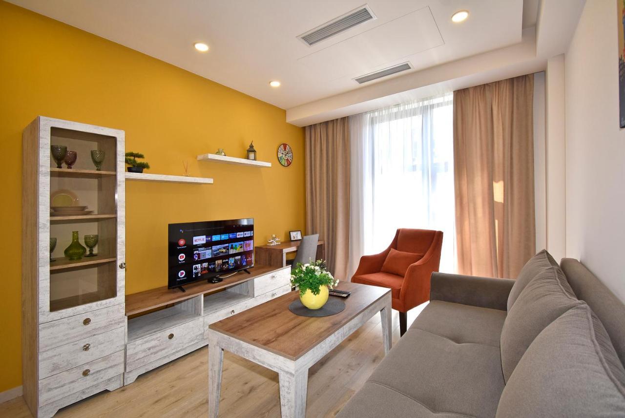 Home4You Apartments On Koghbatsi Yerevan Exterior foto