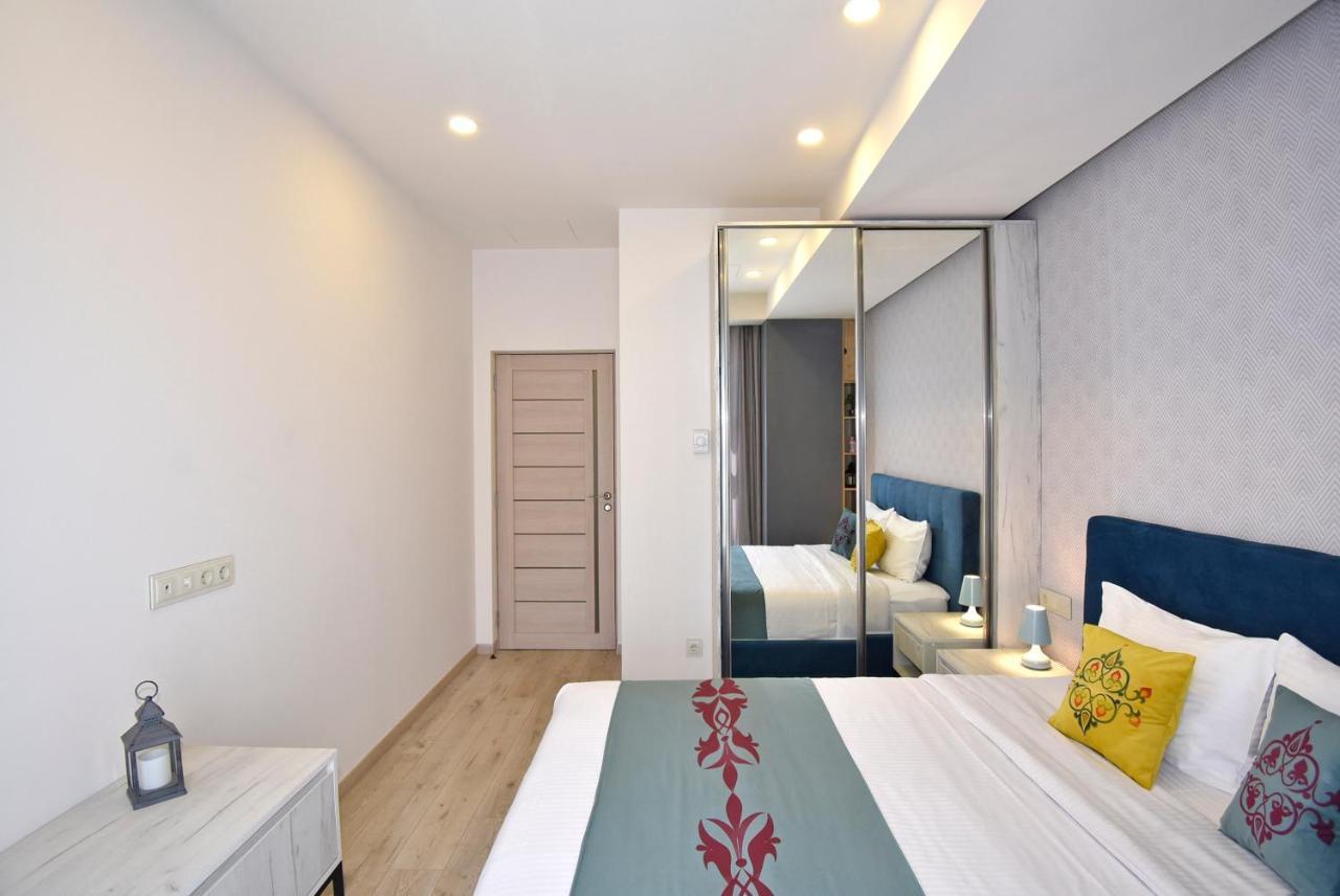 Home4You Apartments On Koghbatsi Yerevan Exterior foto
